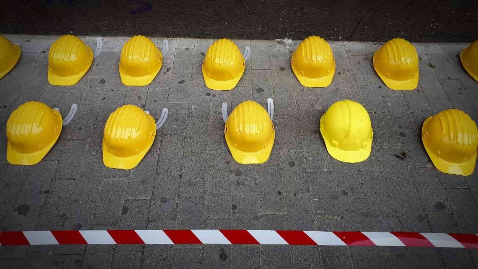 «No al reato di omicidio sul lavoro». Il ministro Nordio diventa un caso