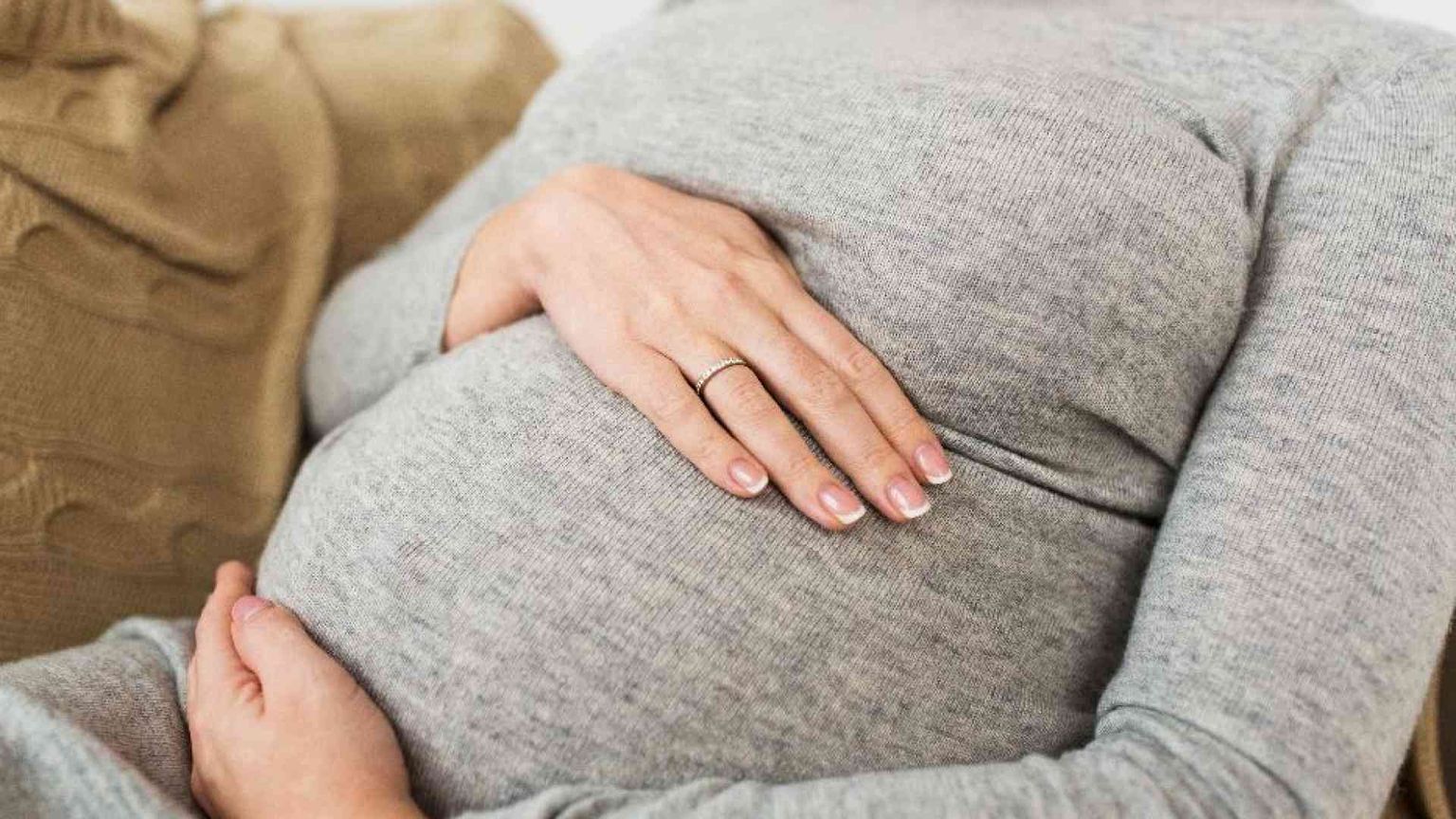 Con caldo estremo e poco verde possono aumentare i parti prematuri