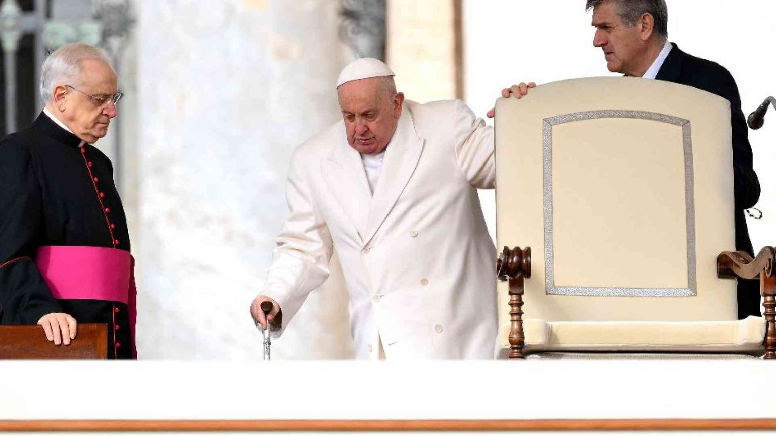 Il Papa: «Inutile correggere il superbo. Ma il suo edificio crollerà»