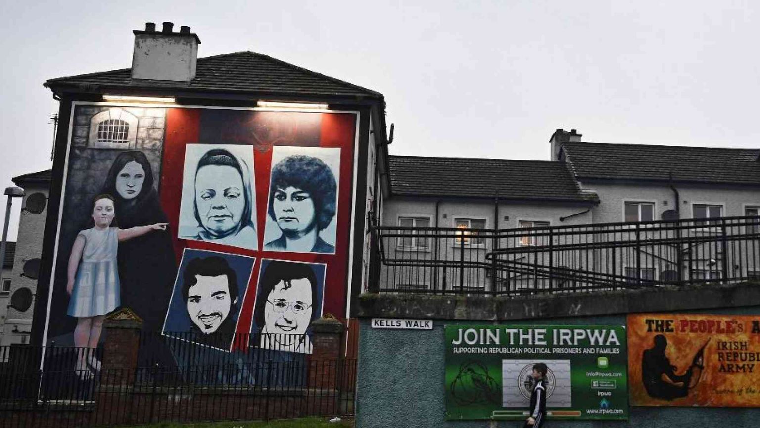 I servizi segreti britannici hanno coperto una spia assassina nordirlandese