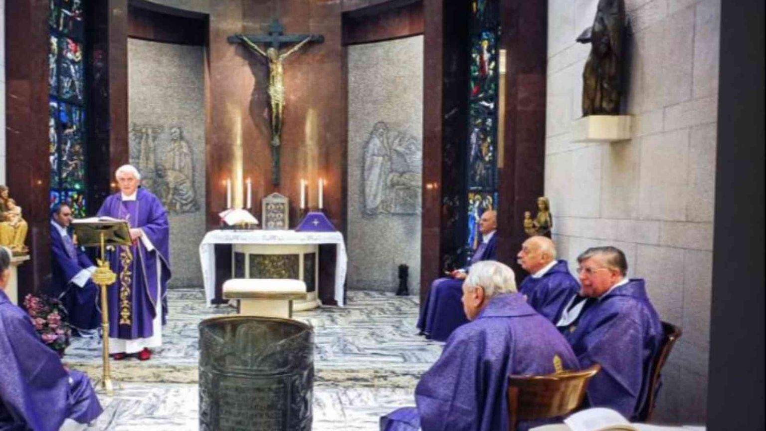 Cambia casa il san Giuseppe di Benedetto XVI