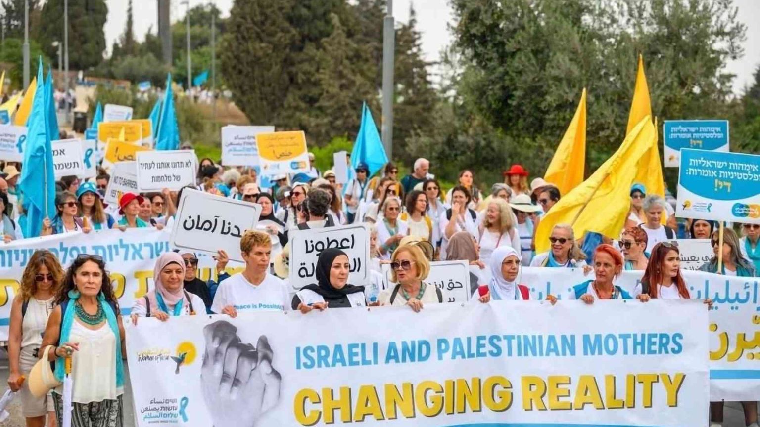 L'alleanza di noi Donne del Sole: «Il ponte di pace per i nostri figli»