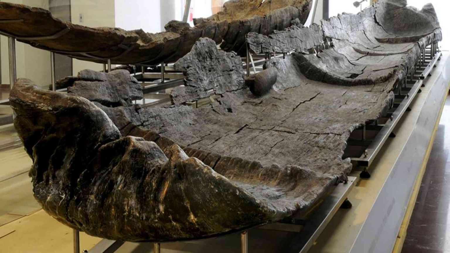 Lago di Bracciano, le canoe neolitiche hanno più di 7mila anni