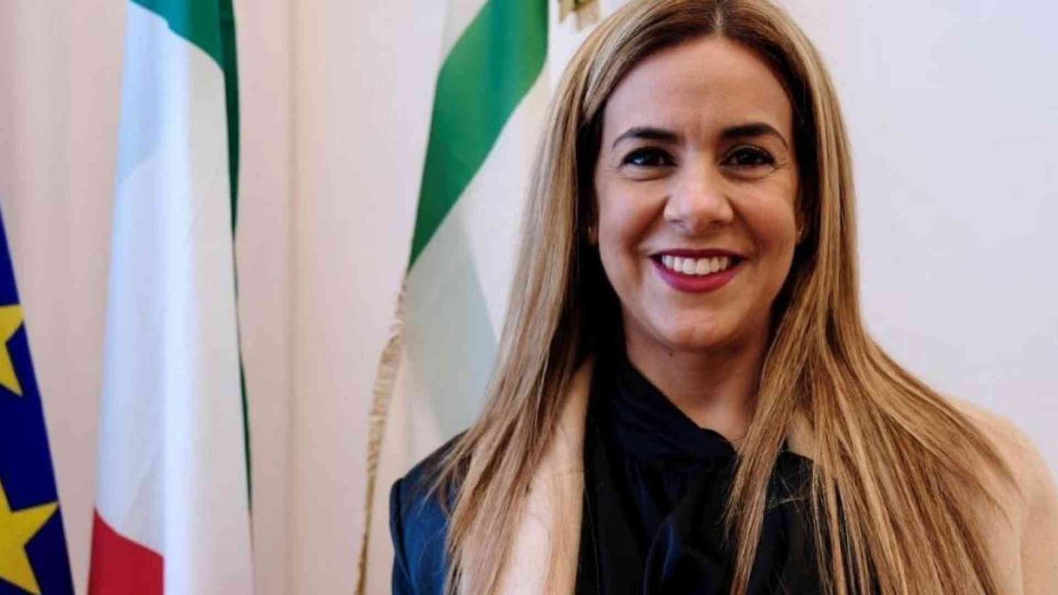 Voto di scambio in Puglia, si dimette l'assessora regionale Pd Maurodinoia