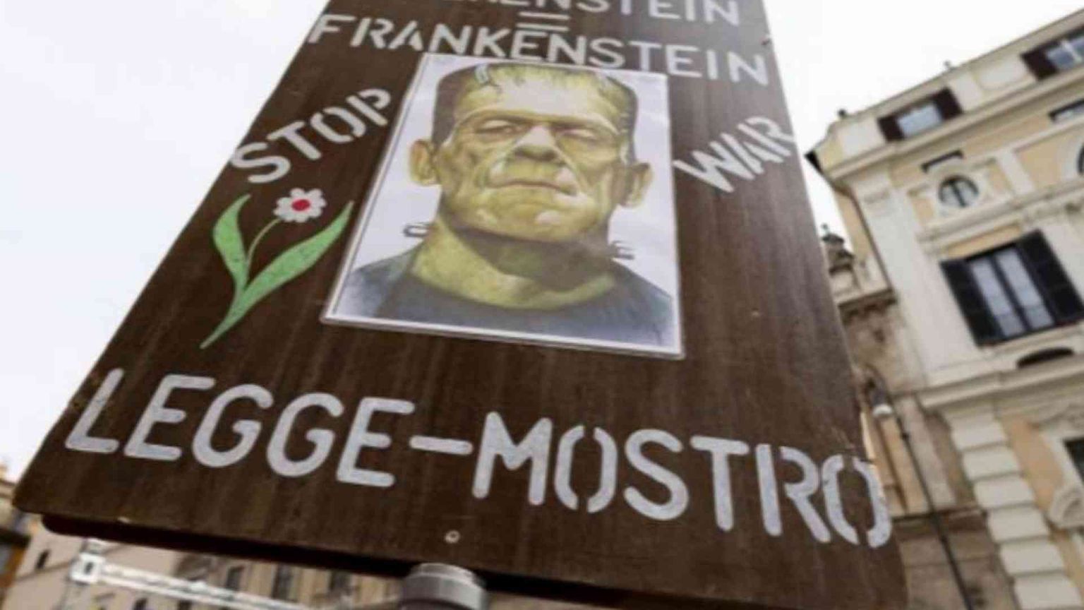 I balneari minacciano: siamo pronti a chiudere le spiagge