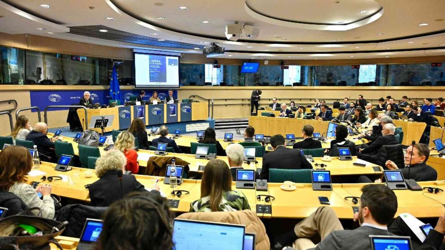 L'Unione europea verso nuove sanzioni all'Iran