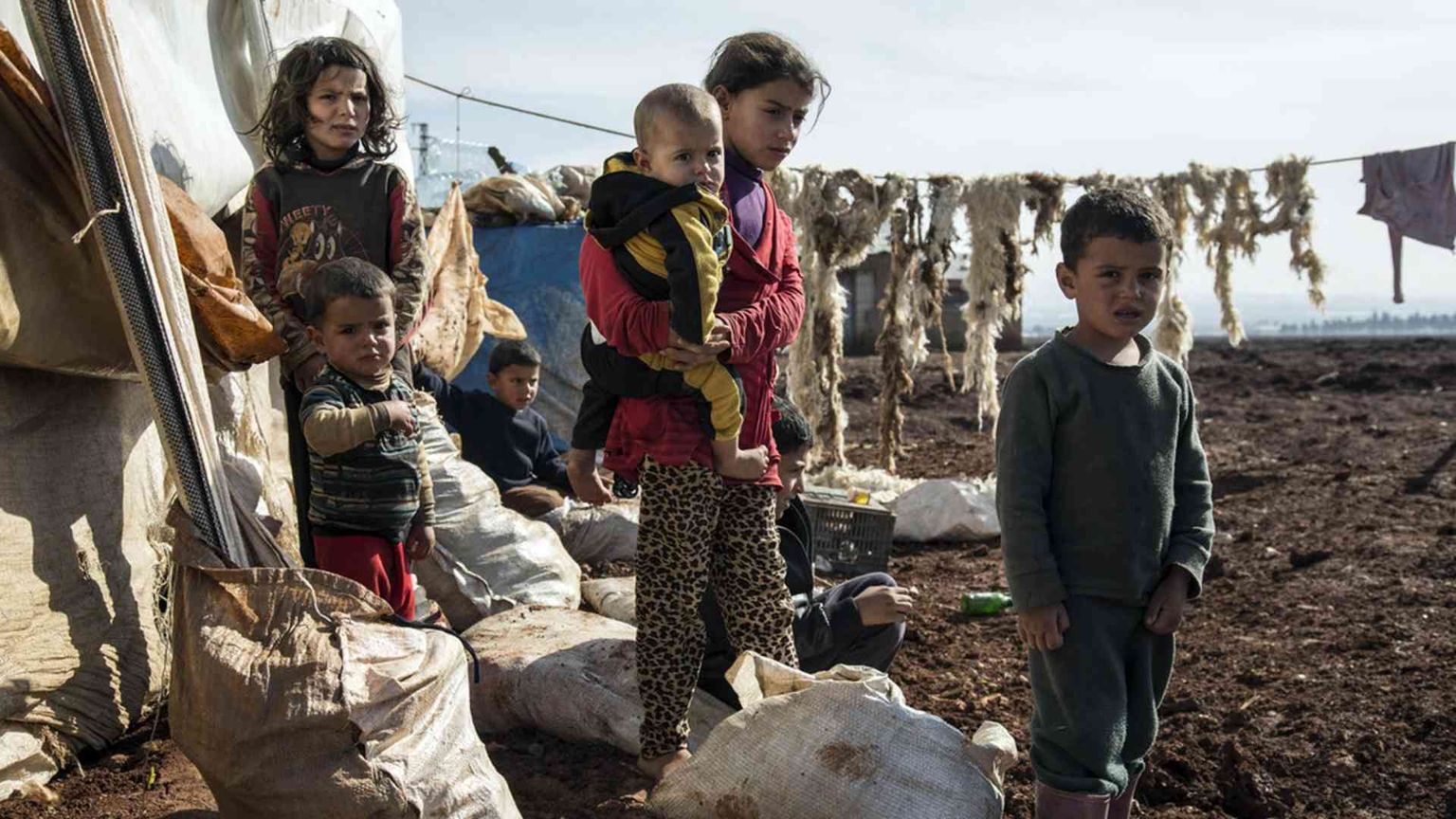 Nel Nordest siriano torture, violazioni e morti in detenzione