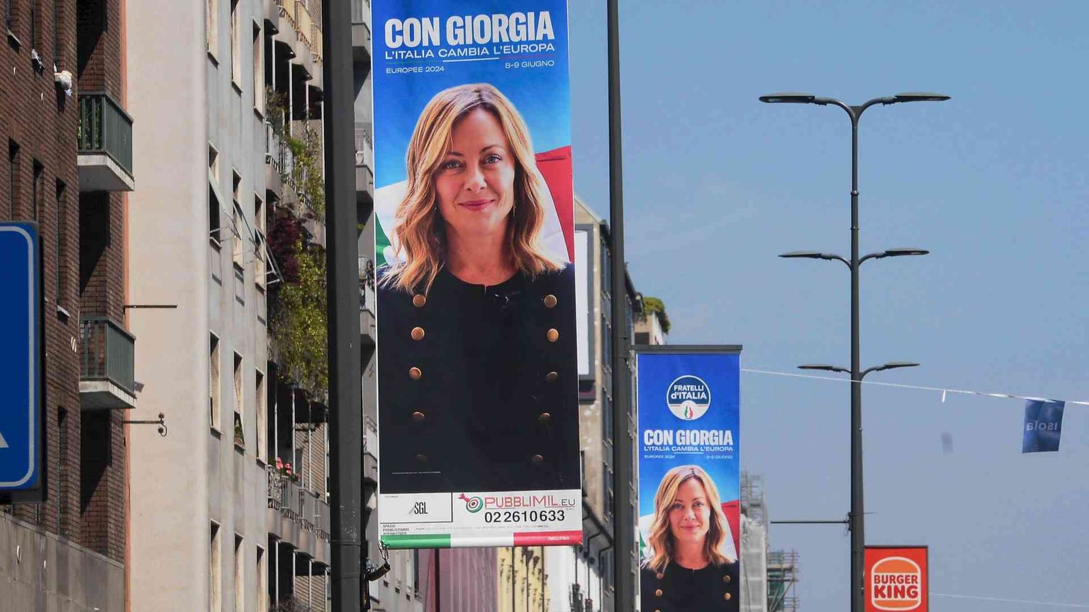 Meloni lancia la sfida: sulla scheda scrivete solo Giorgia