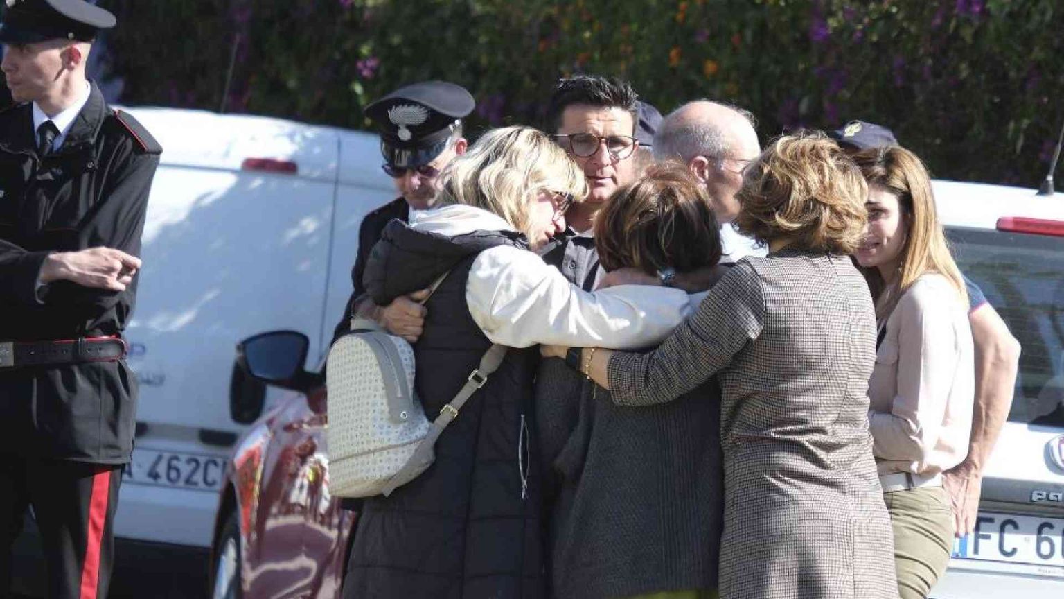 Strage sul lavoro: 5 operai morti per le esalazioni. «Erano senza mascherine»