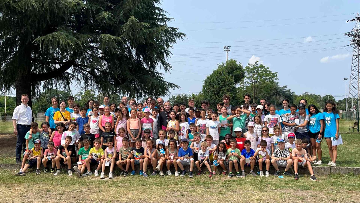 Usiamo meglio i social per rinforzare i legami nelle nostre comunità