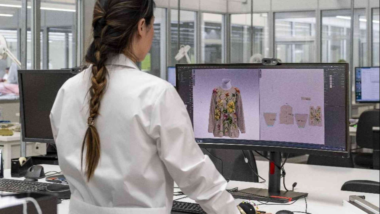 Prada investe nell’intelligenza «artigianale» formando nuovi talenti