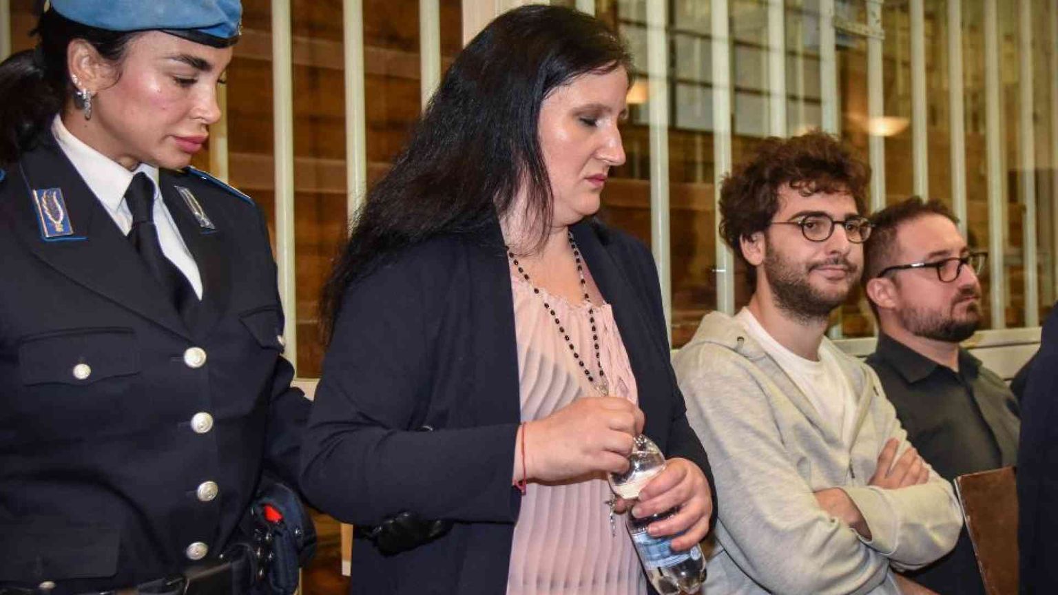 Alessia Pifferi condannata all'ergastolo per la morte della figlioletta Diana