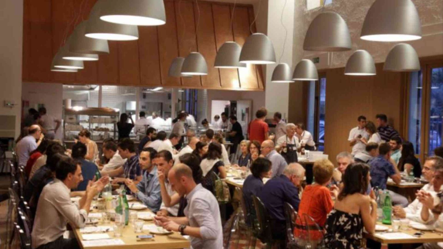 Parrocchie e seminari: nessuna struttura resti un'isola