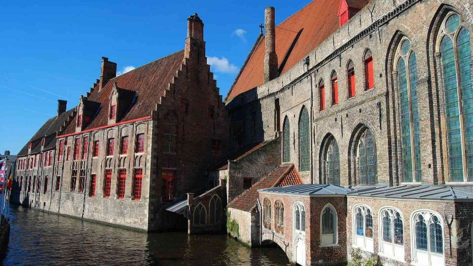 Tutti i Memling di Bruges si ammirano in uno scrigno
