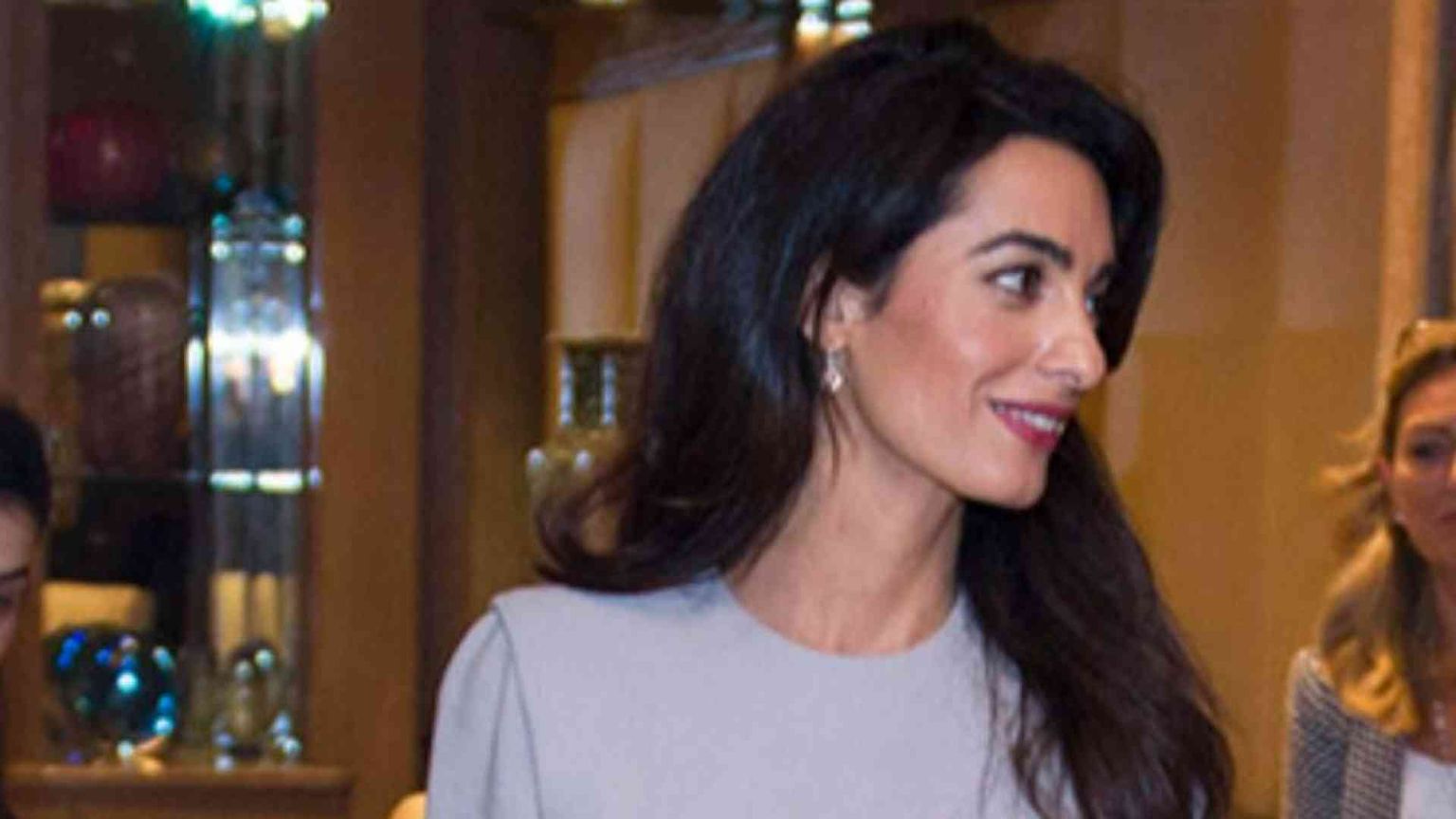 Chi sono gli esperti che accusano Hamas e Israele (c'è anche Amal Clooney)