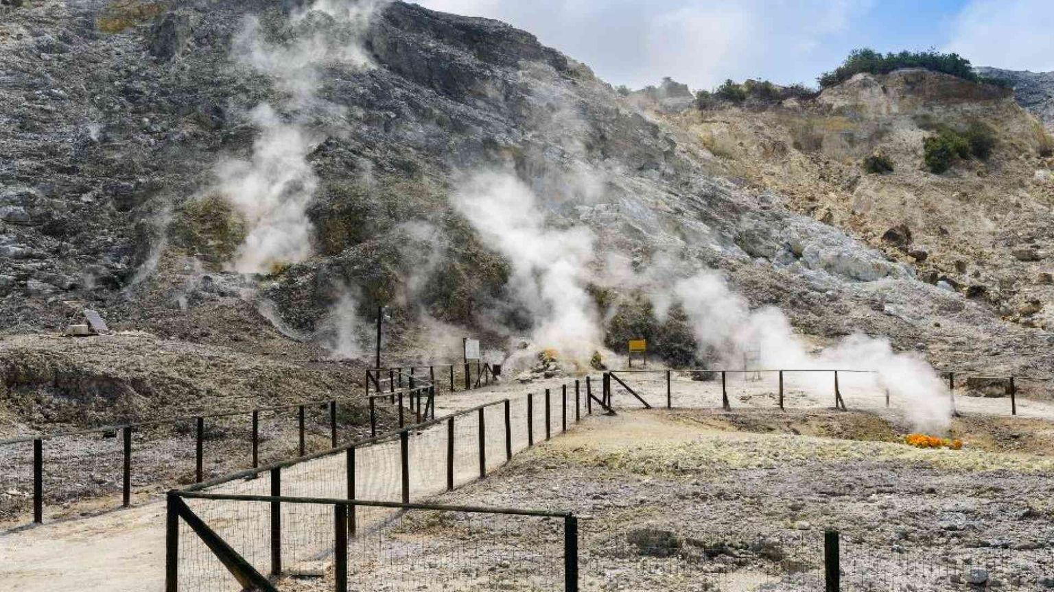 Un'eruzione ai Campi Flegrei è davvero possibile?