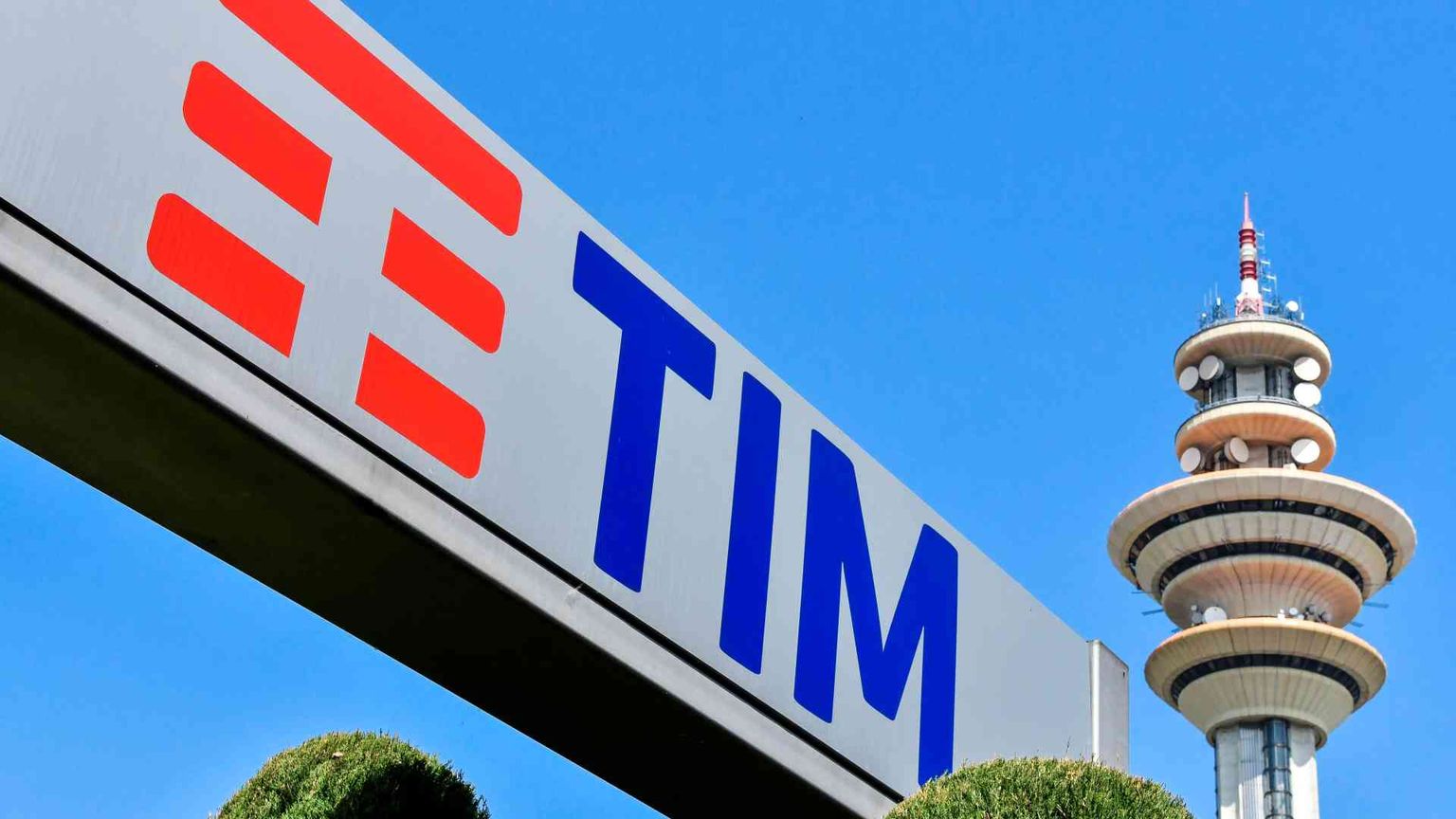 La rete in rame va in pensione, Tim dismette 62 centrali