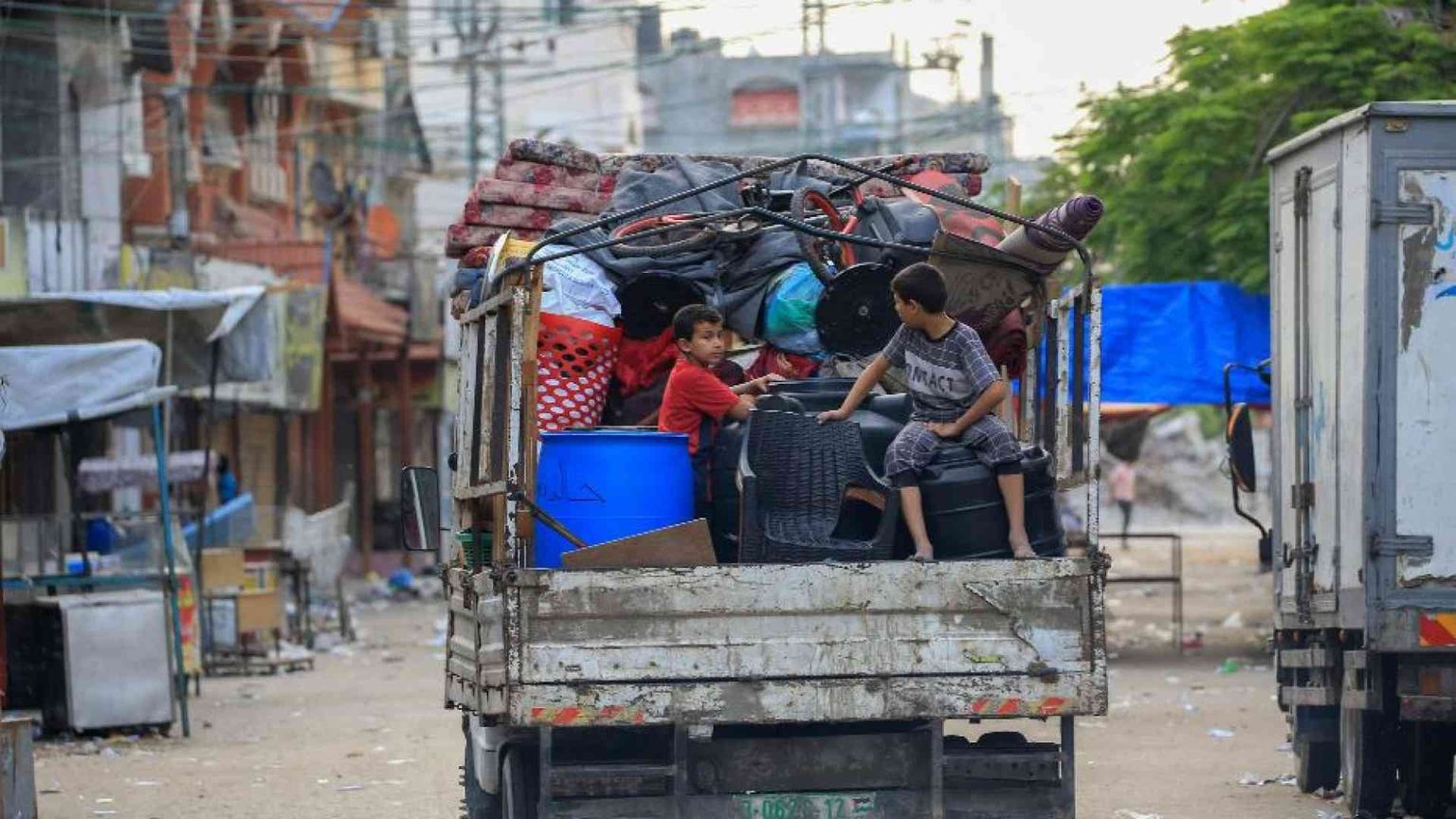 Tank nel centro di Rafah. «Israele presenta una proposta di tregua»