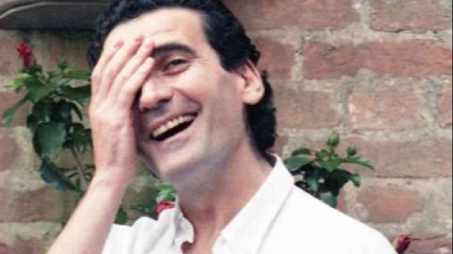 Troisi, 30 anni fa l'addio: dove risuona ancora la voce di Massimo