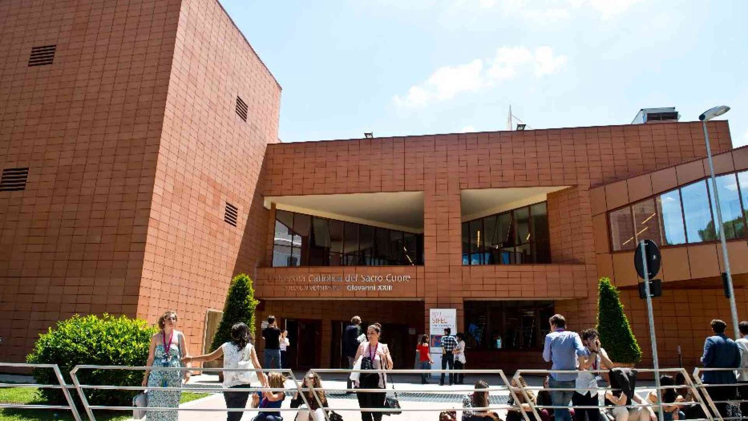 Per la prima volta votano fuori sede oltre 20mila studenti