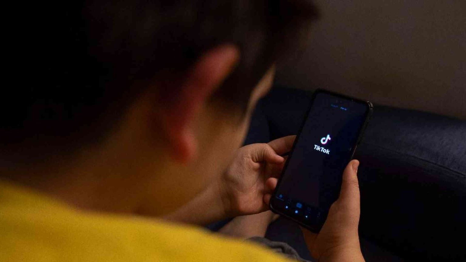 Il fenomeno dei bambini-influencer in rete incomincia a preoccupare