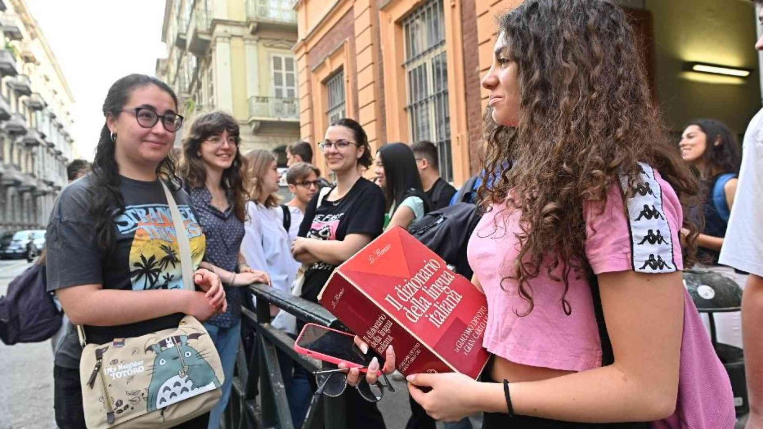 Ecco le 7 tracce per la prova di italiano: da Pirandello a Levi Montalcini
