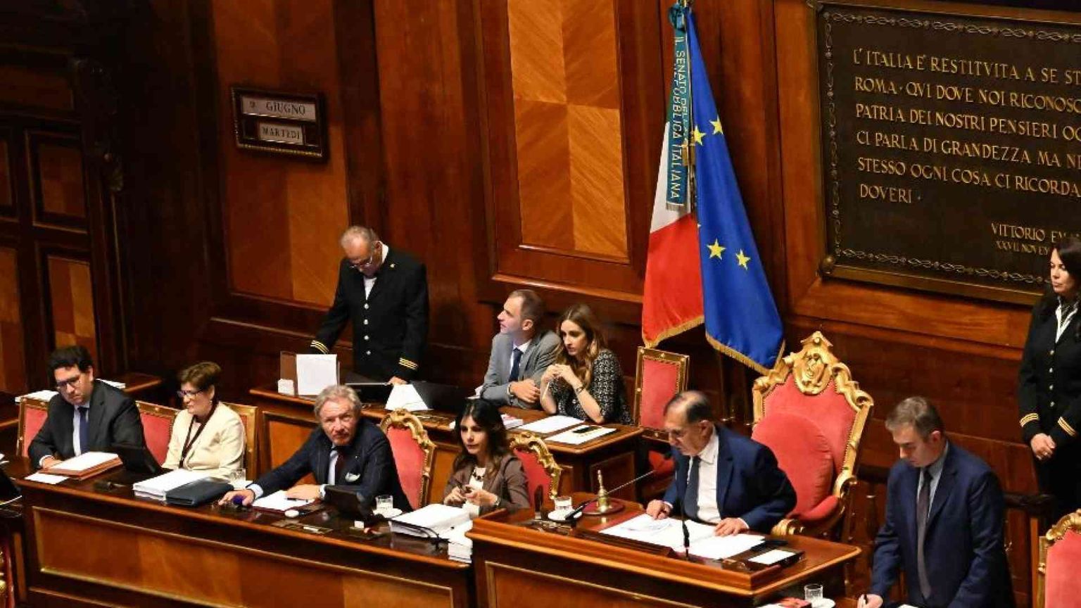 Suicidio assistito, la legge torna a camminare al Senato
