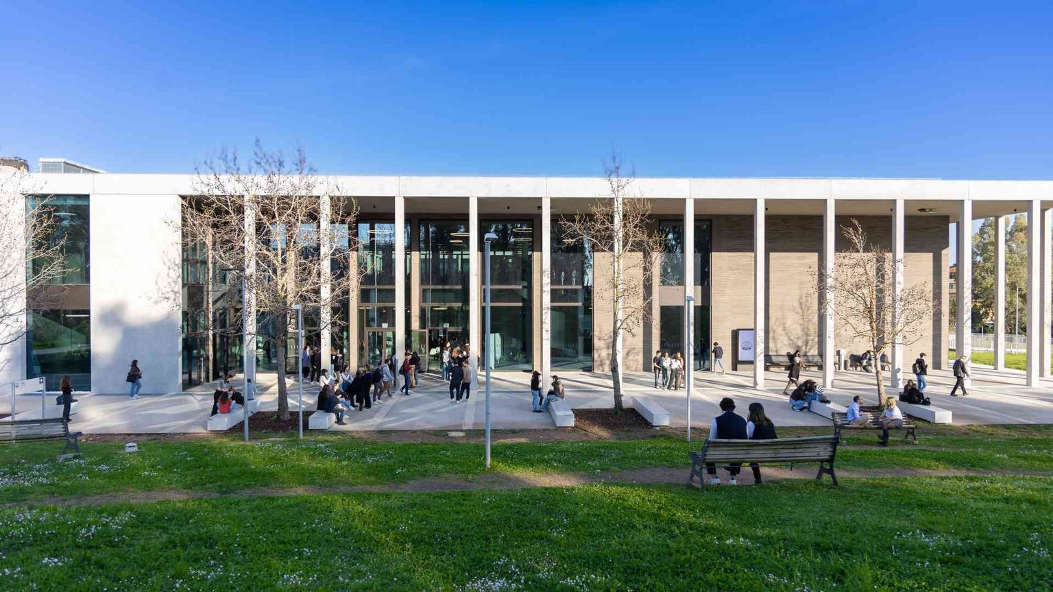 Al via le lauree in Odontoiatria, Infermieristica e Food Design