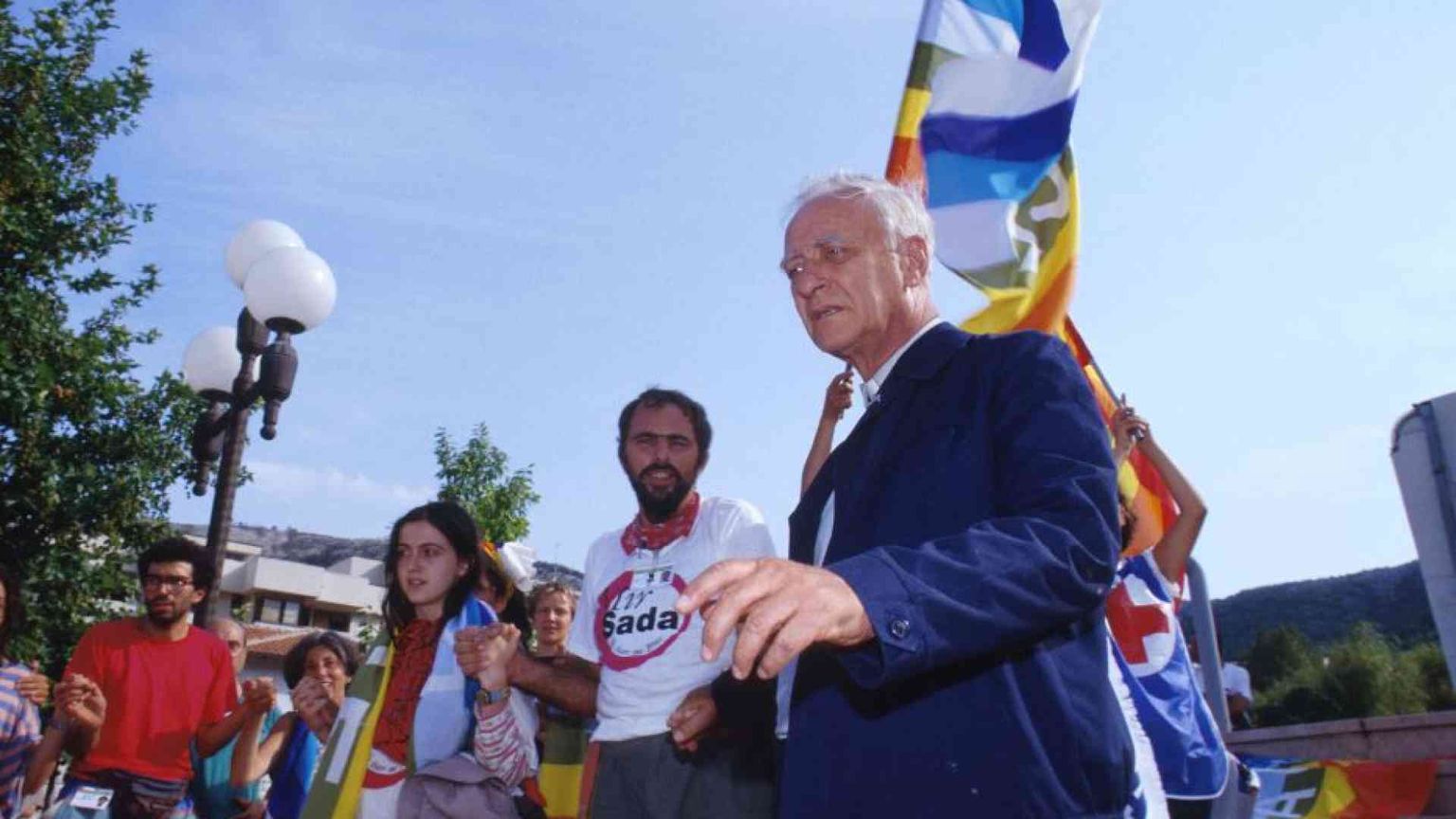 Poveri, pace, Concilio: la vita del vescovo Bettazzi in un libro