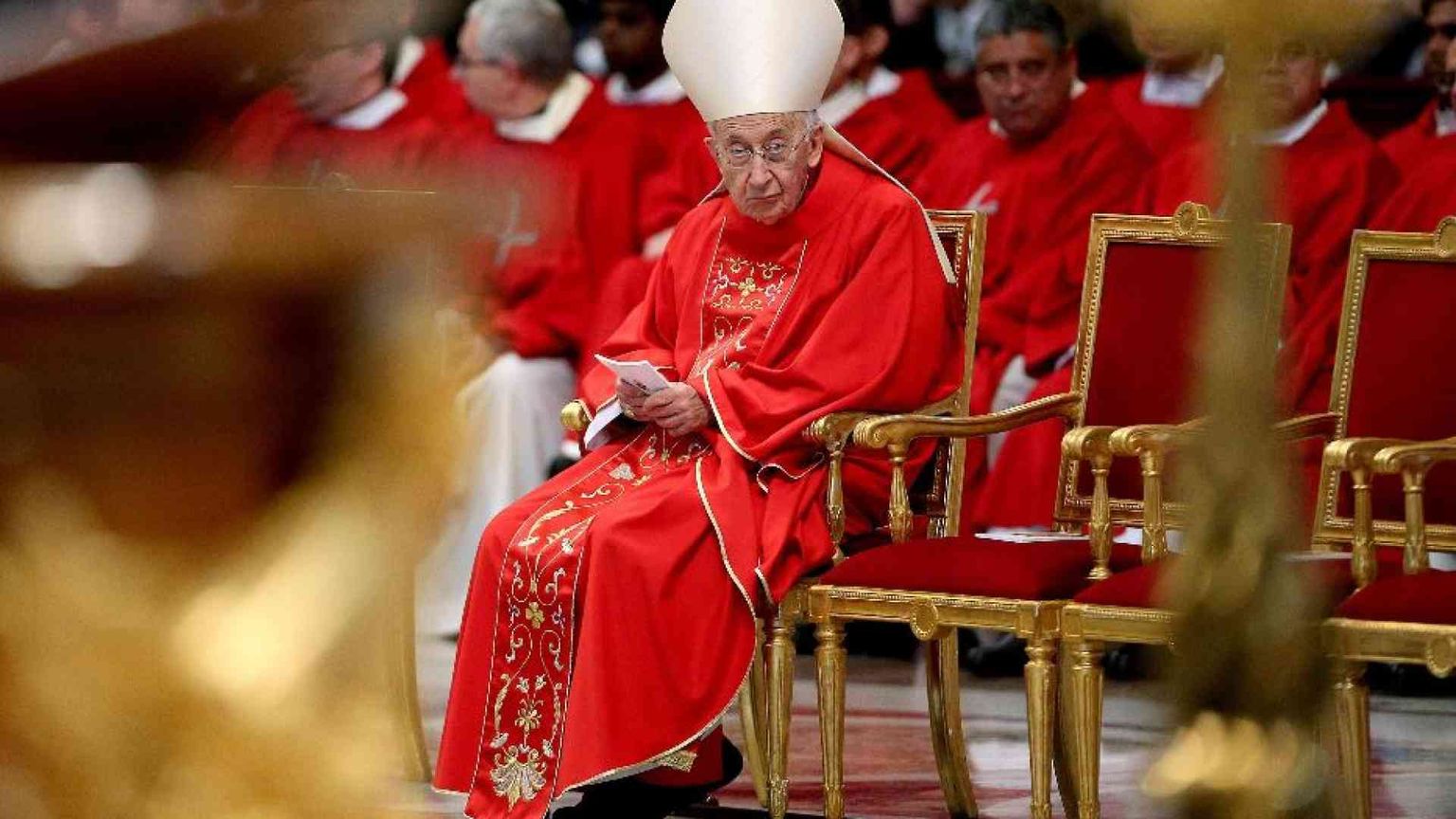 Il cardinale Camillo Ruini dimesso dal Gemelli