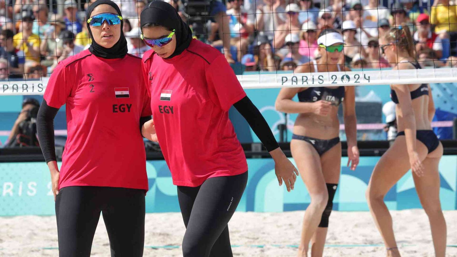 Parigi 2024: velo e bikini, le diversità in campo spiazzano i Giochi