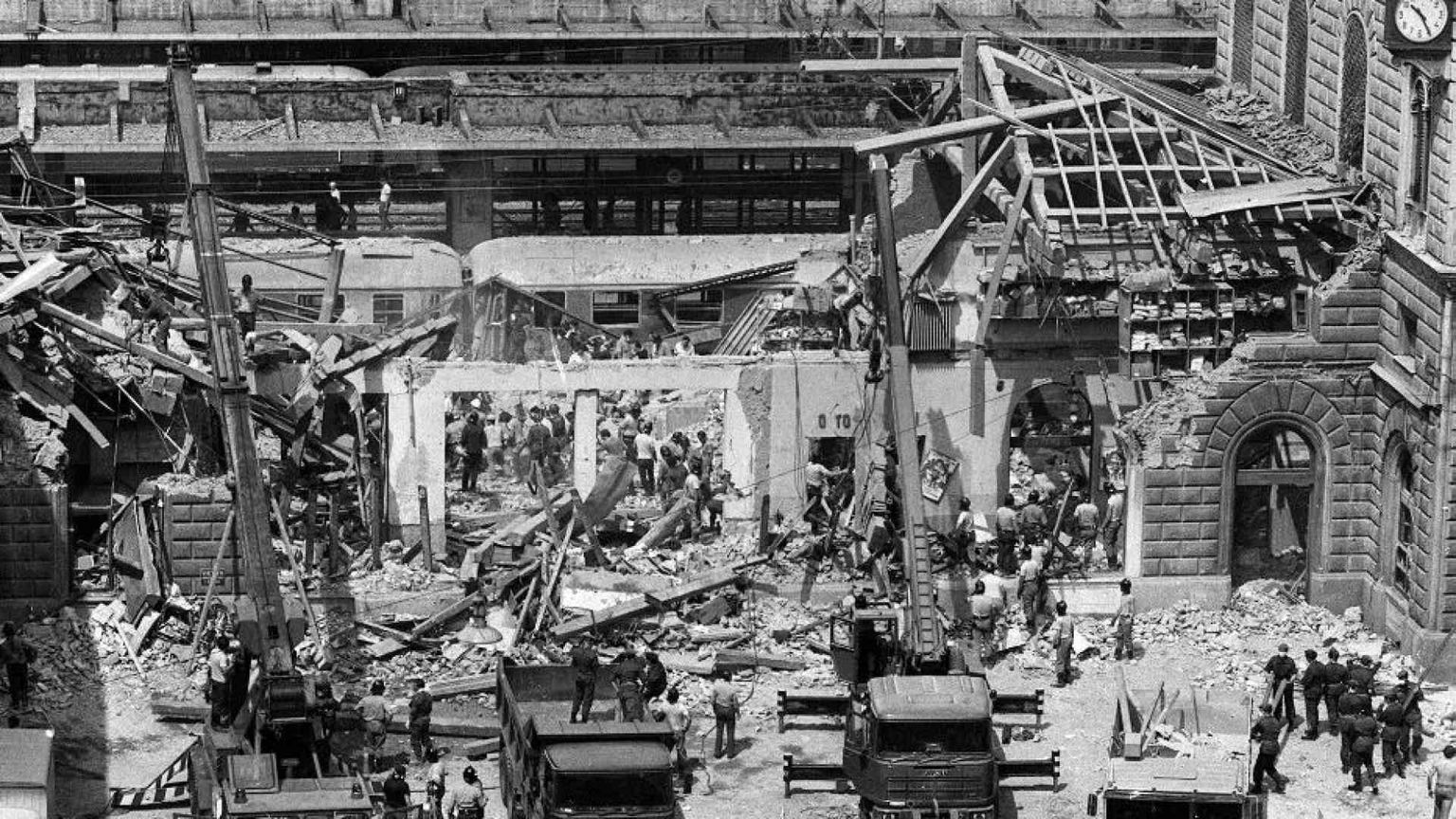 Strage di Bologna: le condanne e i processi (anche per i depistaggi)