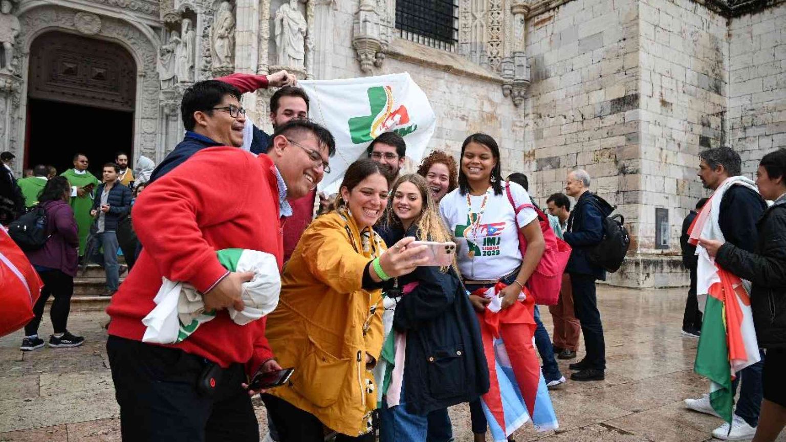 Missionari nel continente digitale: il primo annuncio ora passa dal Web