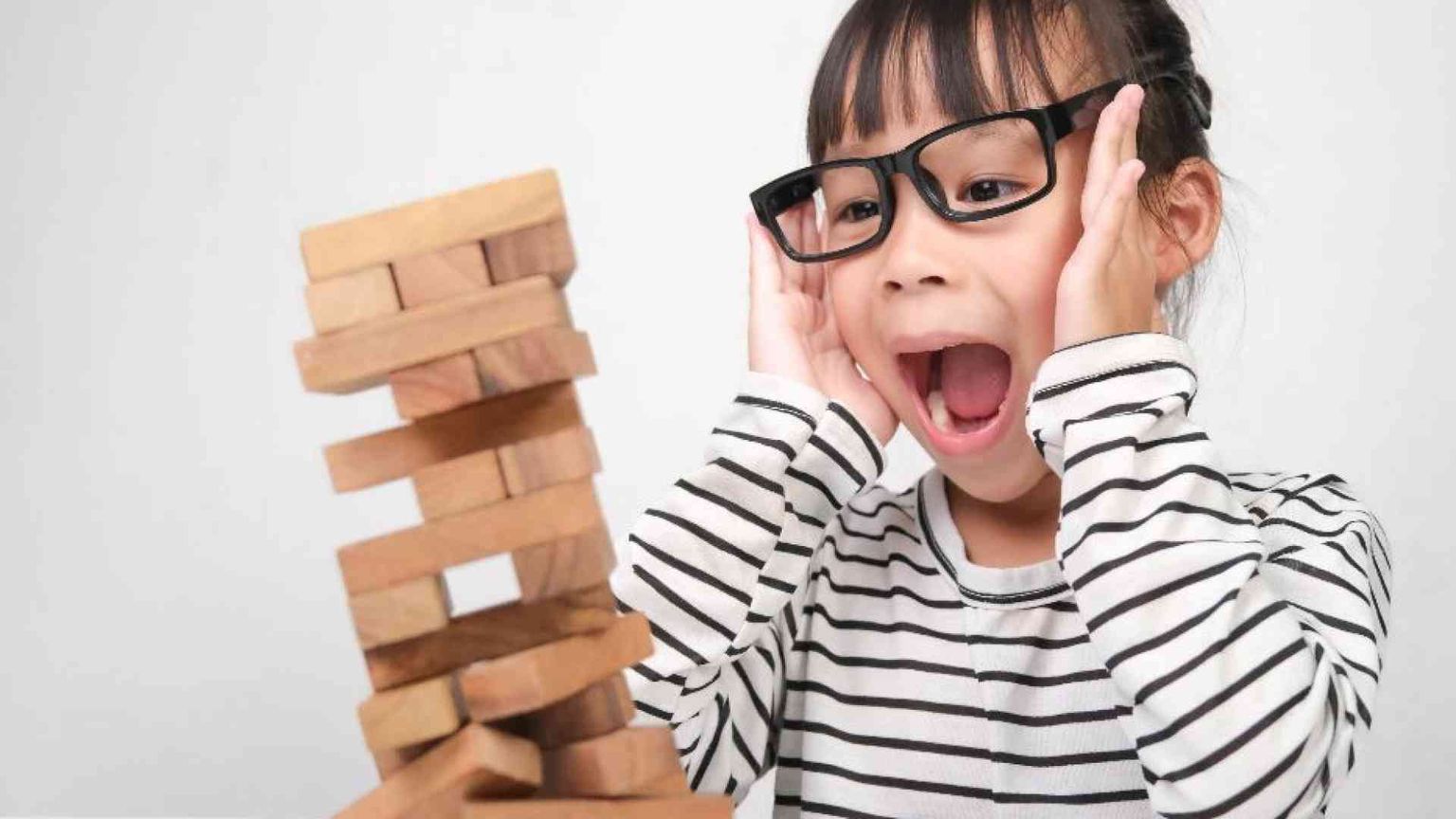 Mare o montagna? E se le vacanze migliori per i piccoli fossero a casa?