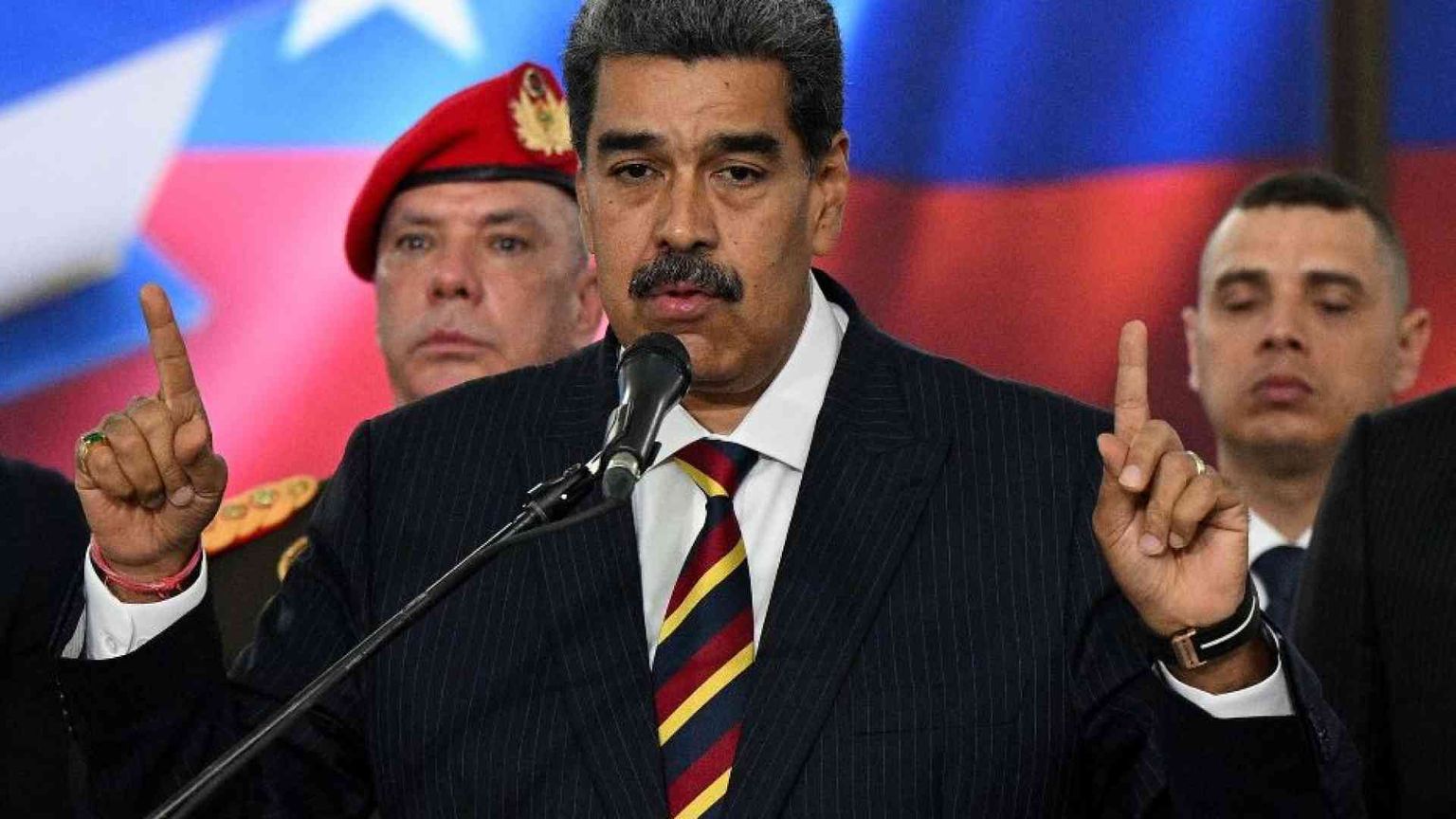 La Corte Suprema “amica” incorona Maduro, insorge l'opposizione