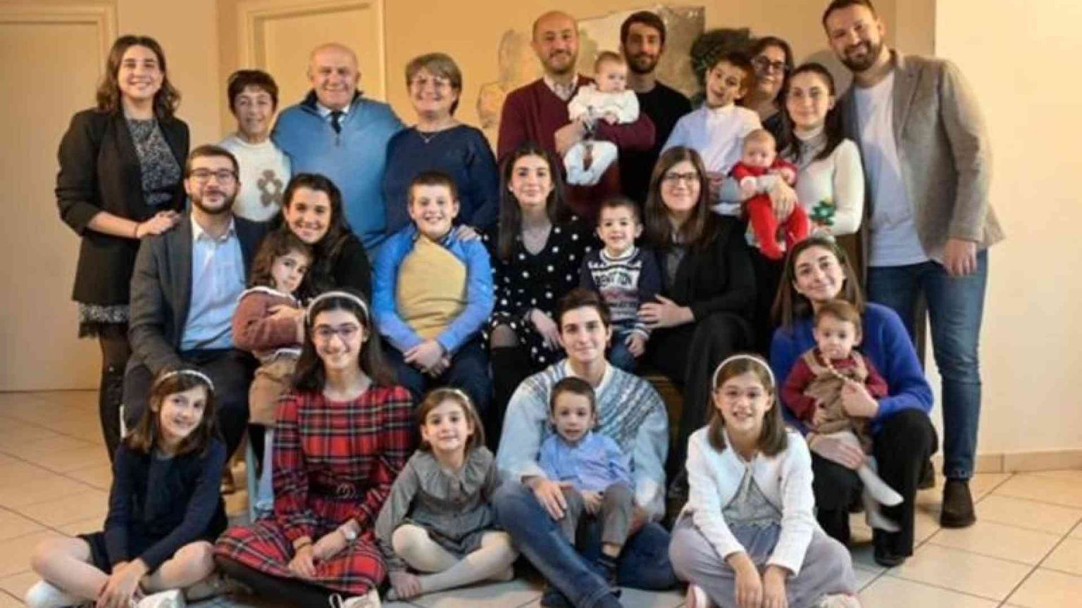 Scampato alla strage di Bologna, oggi Carlo ha 8 figli e 12 nipoti