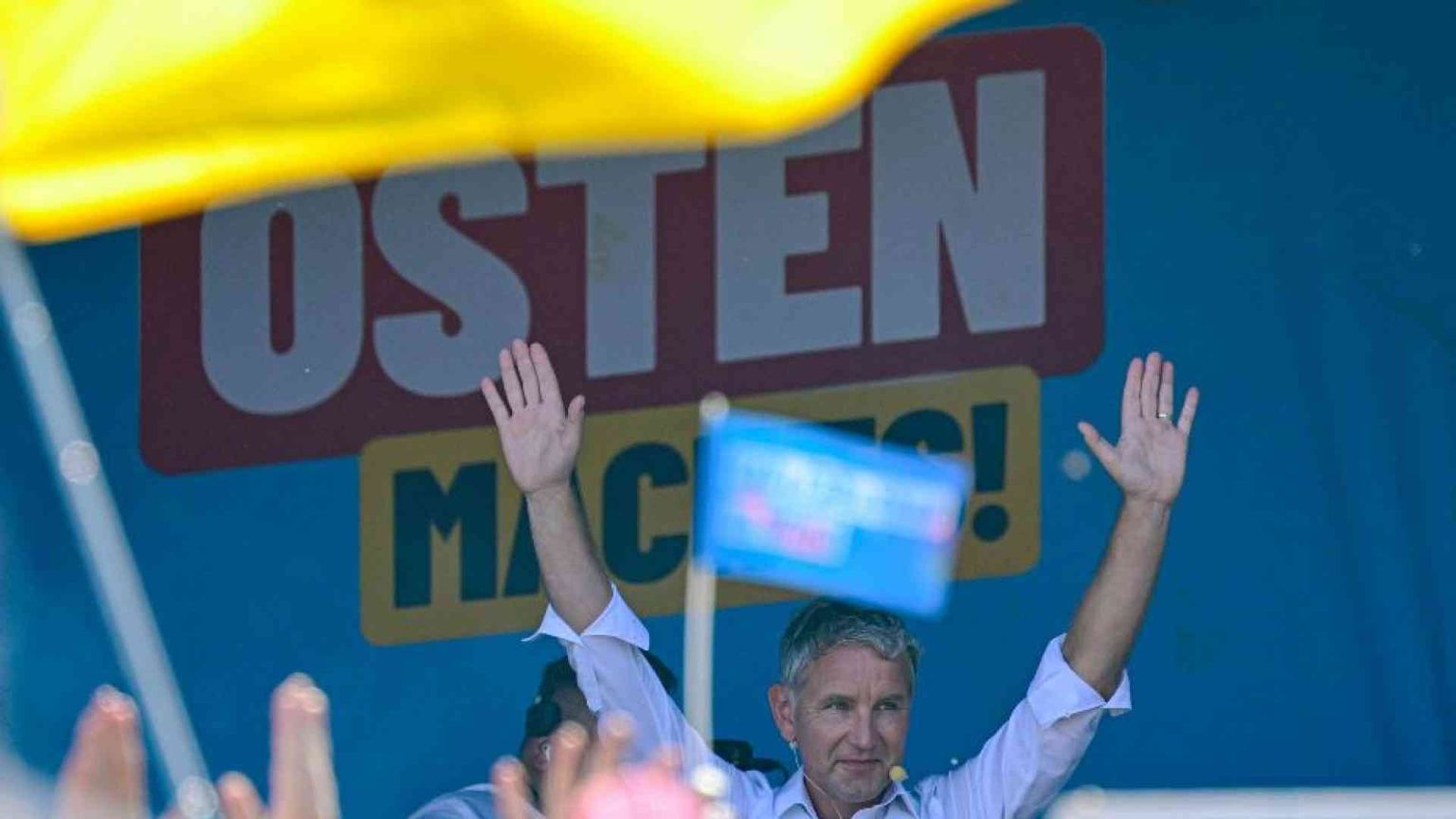 Alle regionali vince l'ultradestra. Il governo federale è sotto assedio