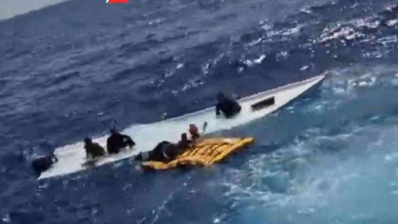 Due naufragi nel Mediterraneo, oltre 40 dispersi. Sette salvati a Lampedusa