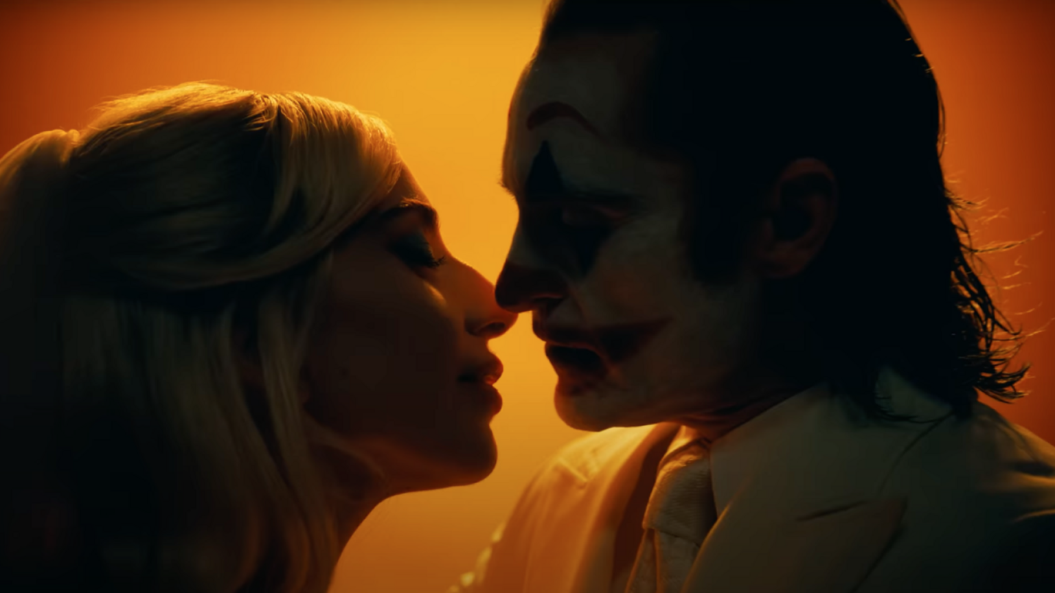 Il ritorno di Joker: la follia è musica con Phoenix e Lady Gaga