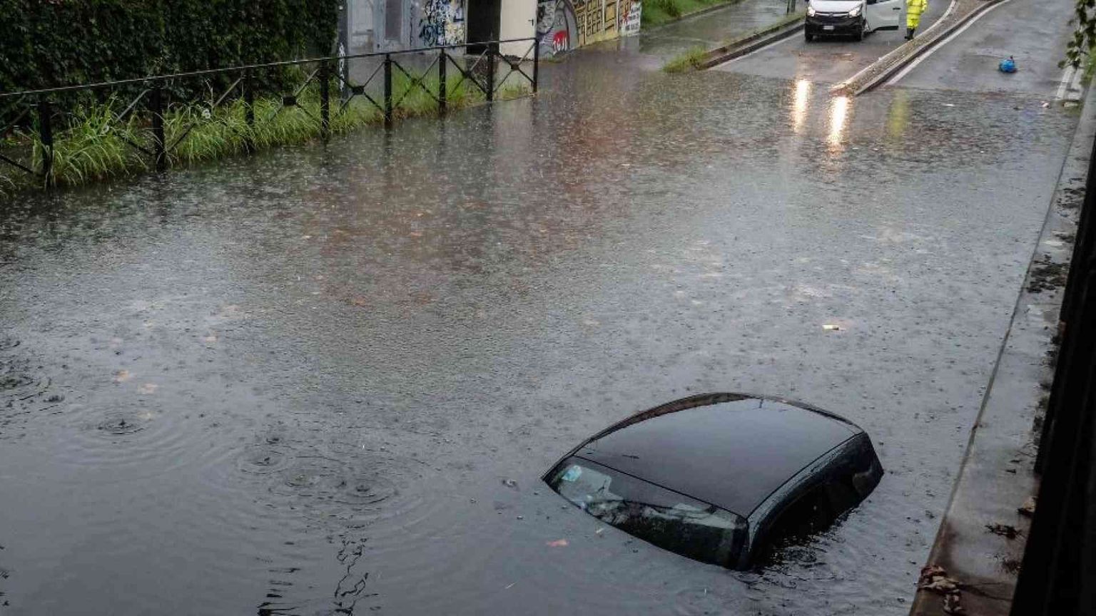 Pioggia record e allagamenti: il Nord Italia è in tilt