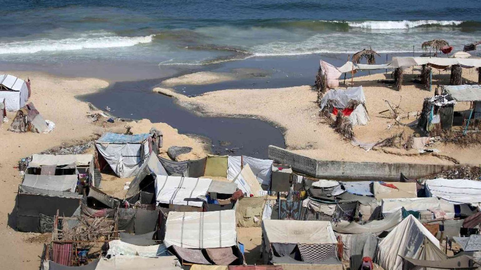 Raid aereo di Israele a Khan Yunis: 40 morti e 60 feriti