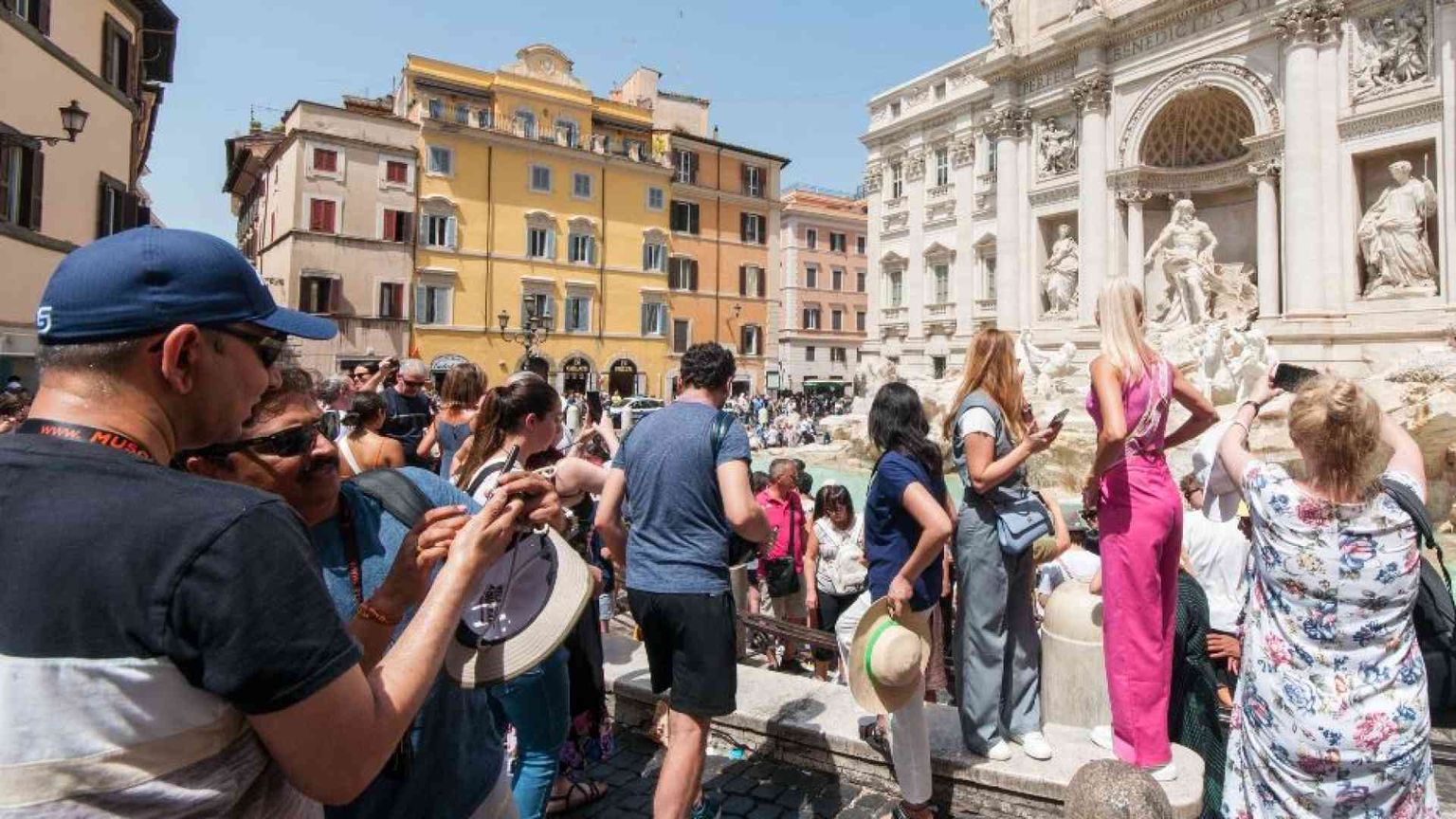 Un biglietto per Fontana di Trevi da dicembre con accessi gratuiti ma gestiti