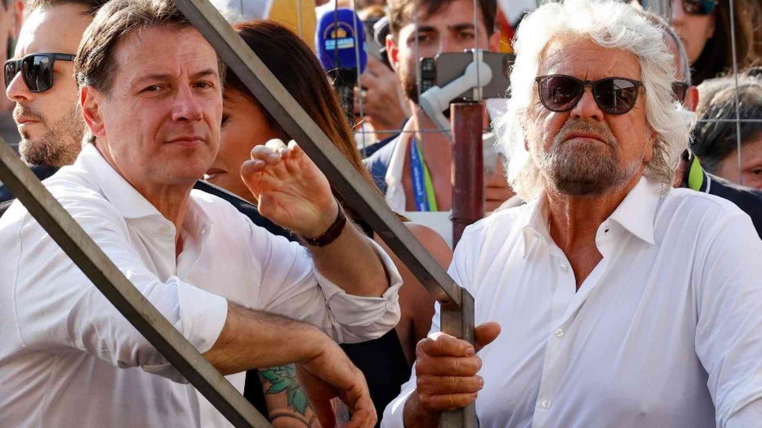 Ecco le tappe (e le possibili conseguenze) della guerra infinita Grillo-Conte