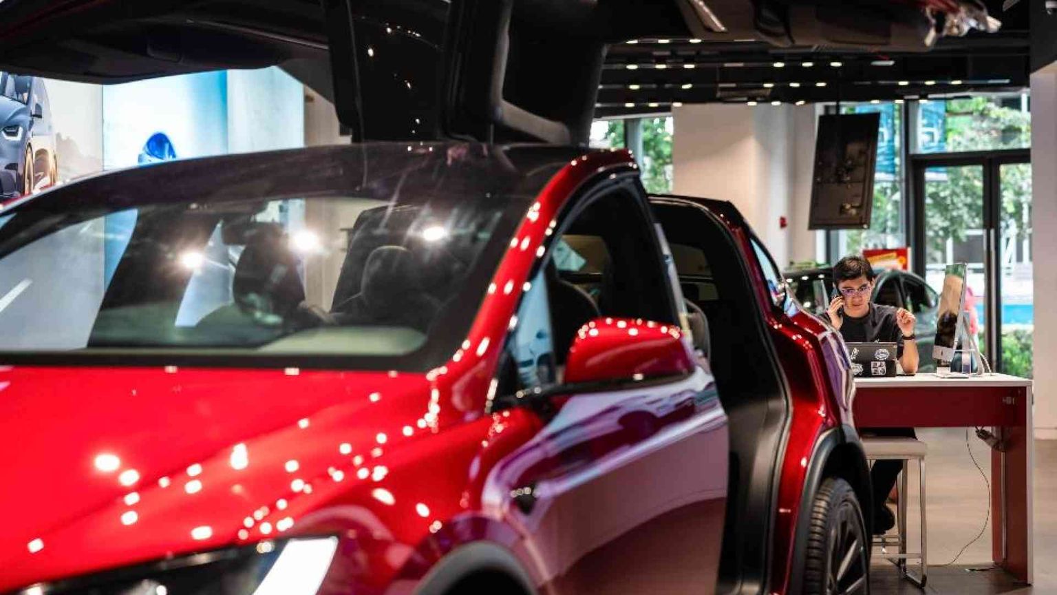 Gli Usa pronti a vietare i software cinesi per le auto "connesse"