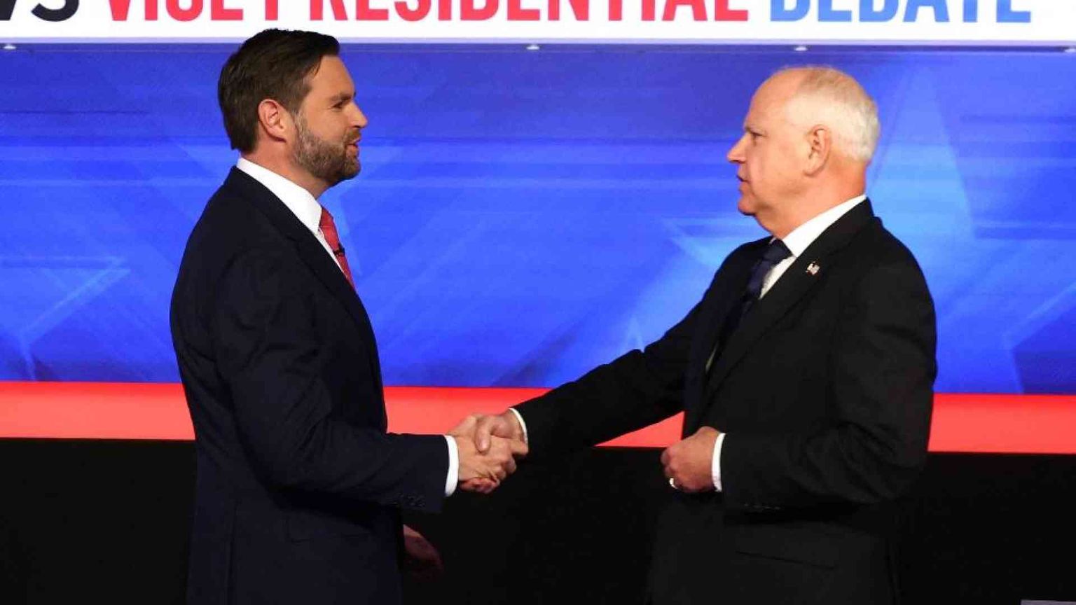 Tra Walz e Vance confronto tv pacato. Ma Trump attacca le giornaliste