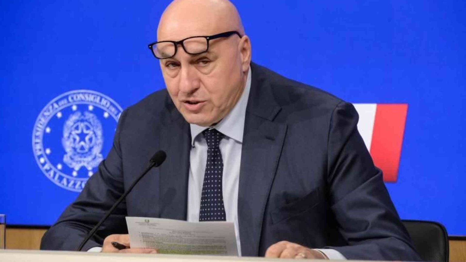 Crosetto accusa Israele: «L'attacco alla base Unifil è crimine di guerra»