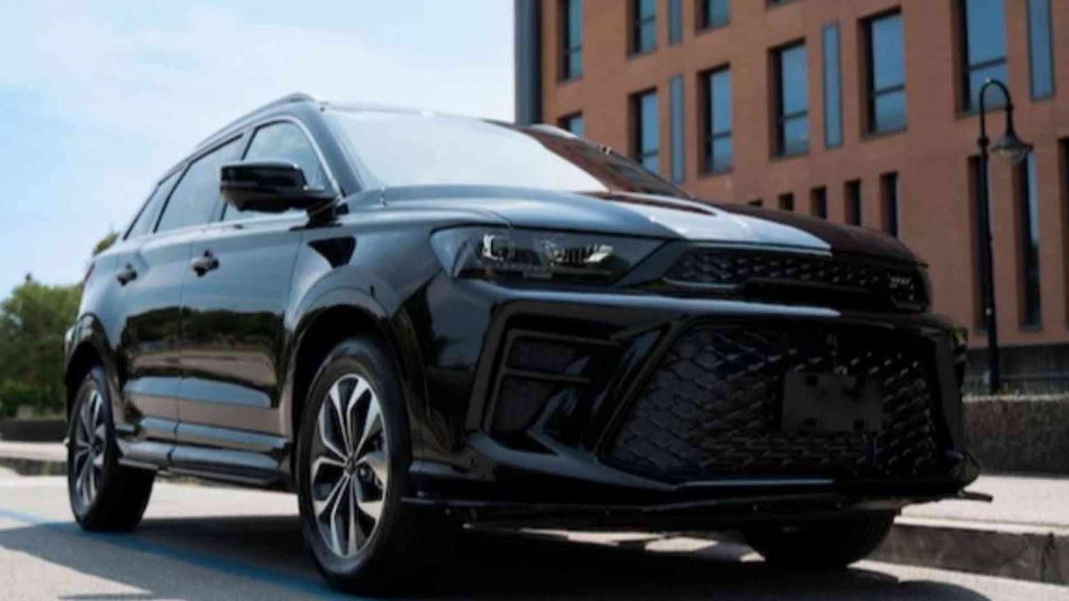 Dalle moto ai Suv: SWM ci prova con due ruote in più