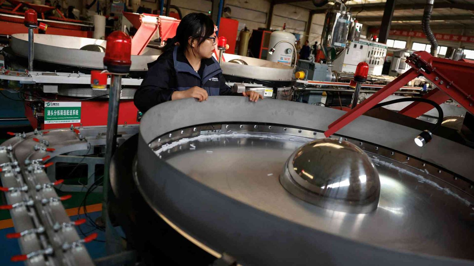 Perché le Borse cinesi festeggiano anche se il Pil è ai minimi da un anno