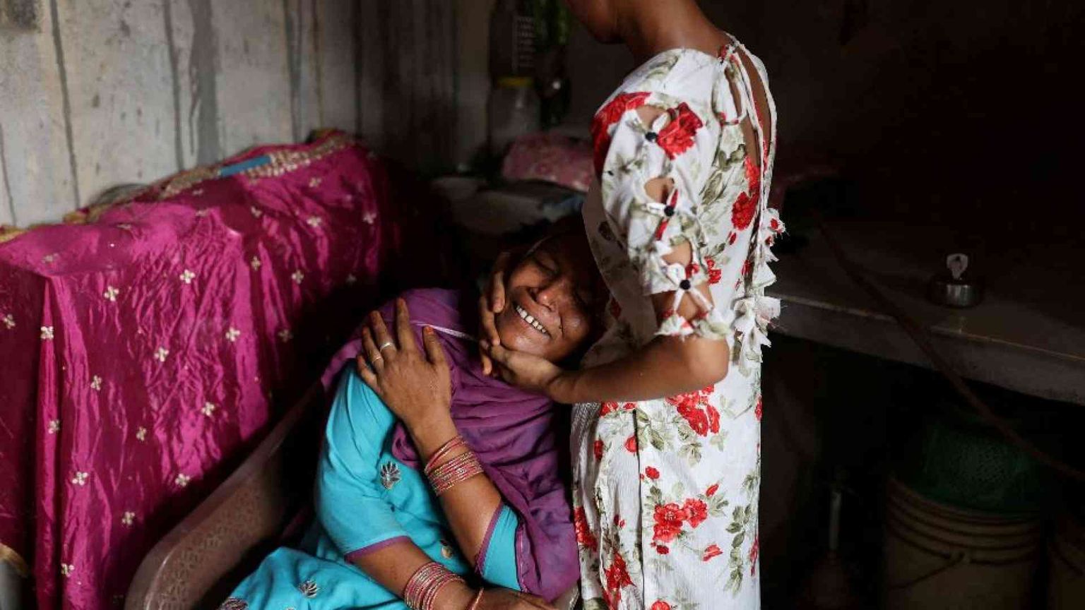 Osteggiate e braccate: la vita delle minoranze religiose nel gigante asiatico