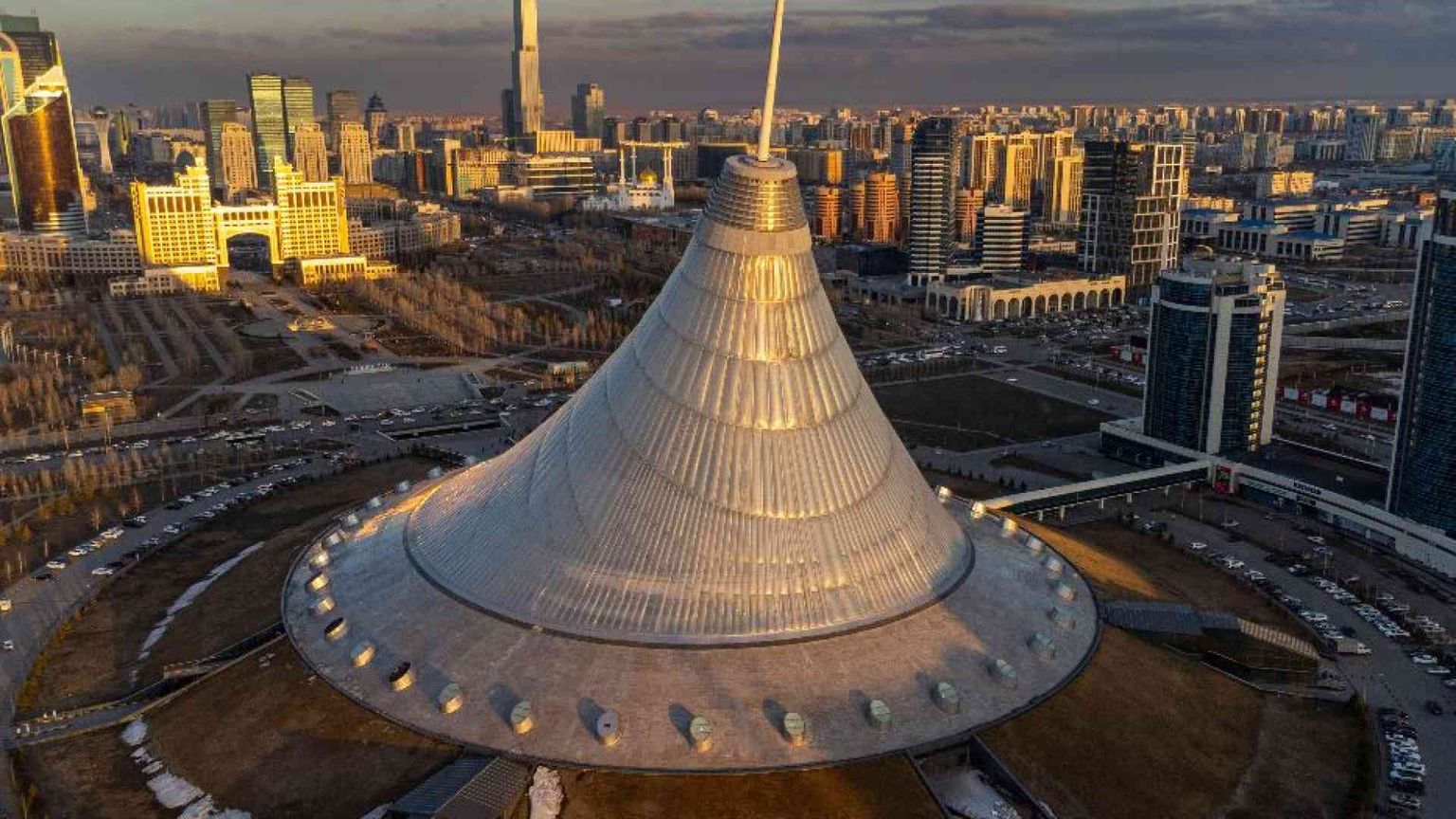 Il colonialismo delle archistar fa tabula rasa